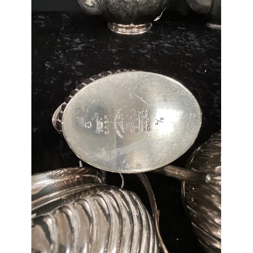 31 - *******lot withdrawn by vendor******BOX OF SILVER PLATED ITEMS ETC (ITEM 132)