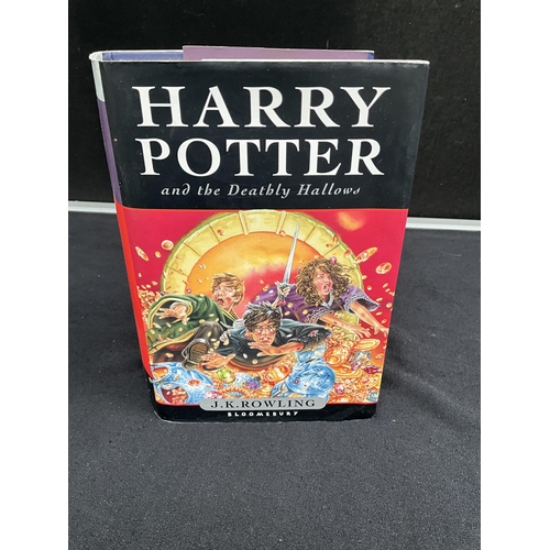 203 - 8 VOLUMES OF HARRY POTTER BOOKS