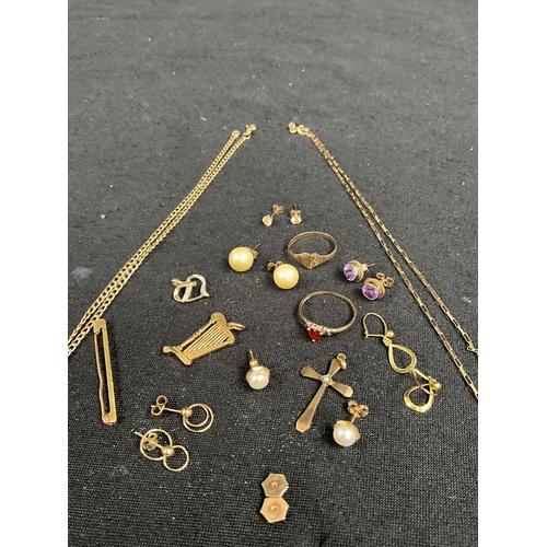 242 - MIXED LOT OF GOLD TO INCLUDE EARRINGS, CHARM, DRESS RING TOTAL WEIGHT 19.5G