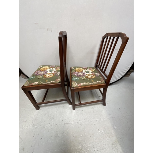 255 - PAIR OF GEORGIAN OAK DINING CHAIRS