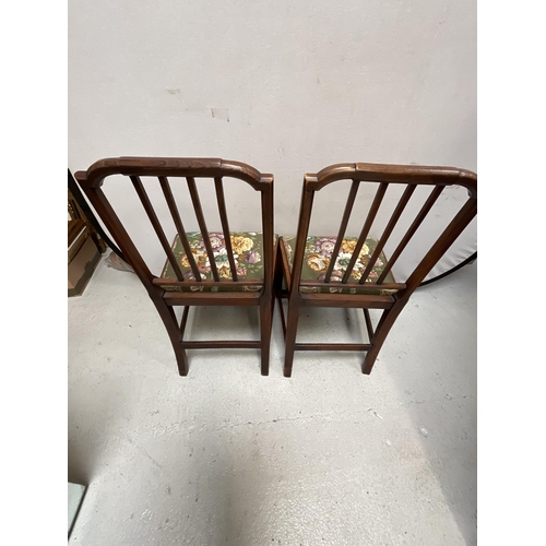 255 - PAIR OF GEORGIAN OAK DINING CHAIRS