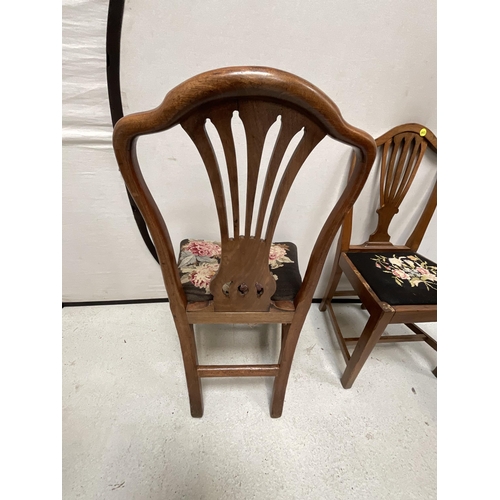 261 - PAIR OF GEORGIAN OAK DINING CHAIRS - 1 CHAIR IS A/F