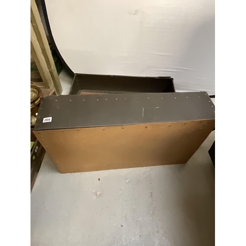 266 - 4 ARMY STYLE PACKAGING TRAYS/CRATES - LARGEST H15