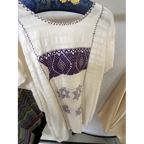 265D - *******lot withdrawn by vendor******QTY OF VINTAGE EMBROIDERED DRESSES, BLOUSES ETC