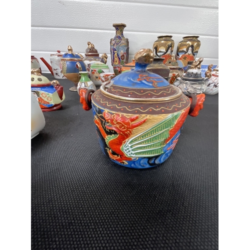 281 - *******lot withdrawn by vendor******2 BOXES OF ORIENTAL CHINA TO INCLUDE PART TEA SETS (ITEM 118,119... 