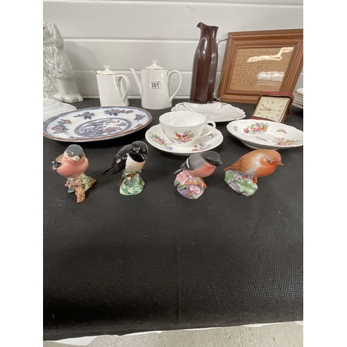 301 - *******lot withdrawn by vendor******BOX OF CHINA TO INCLUDE VICTORIAN STAFFS DOG, BESWICK BIRDS ETC ... 