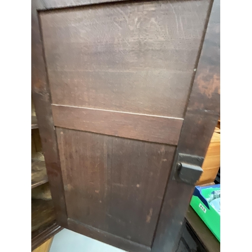 386 - GEORGIAN OAK CORNER CUPBOARD H40