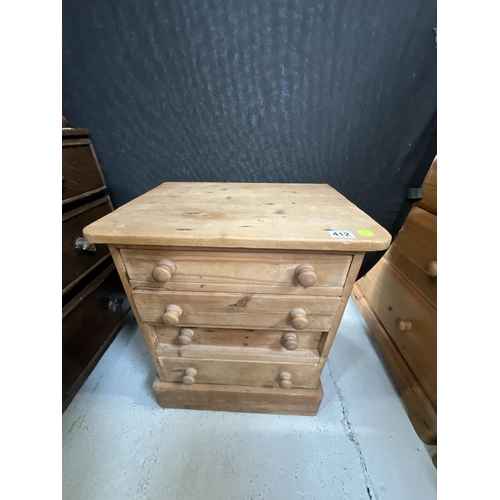 412 - MODERN PINE 4 DRAWER BEDSIDE CHEST H25