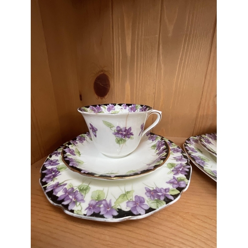 434 - ROYAL DOULTON PART TEA SET AND 4 FRANKLIN MINT COLLECTERS PLATES - BUTTERFLYS OF THE WORLD