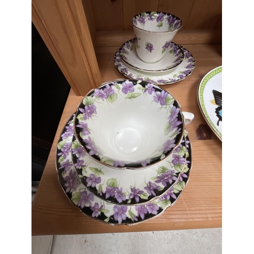 434 - ROYAL DOULTON PART TEA SET AND 4 FRANKLIN MINT COLLECTERS PLATES - BUTTERFLYS OF THE WORLD