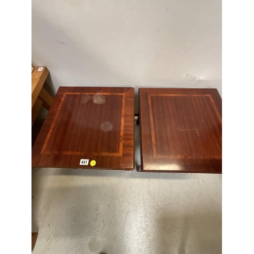 441 - PAIR OF REPRODUCTION MAHOGANY LAMP TABLES A/F H18