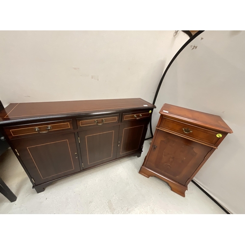 447 - REPRODUCTION MAHOGANY SIDEBOARD WITH 3 DRAWERS OVER 3 DOORS COMPLETE WITH KEYS H29