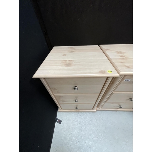 449 - MODERN PAIR OF 3 DRAWER BEDSIDE CHESTS H28