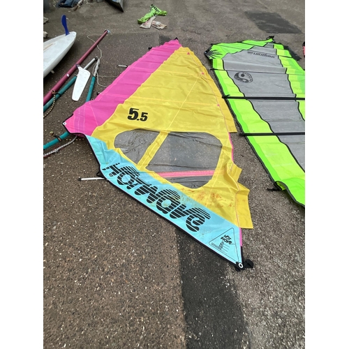 471 - SAILBOARD,VARIOUS SAILS ETC