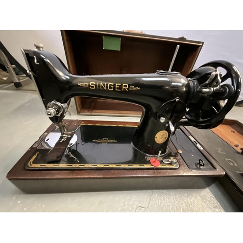 35 - VINTAGE SINGER SEWING MACHINE IN ORIGINAL CASE WITH ACCESSORIES