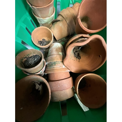 93 - 2 CRATES OF VINTAGE TERRACOTTA PLANT POTS AND QTY PLANTERS ETC - STONEWARE BOTTLE A/F