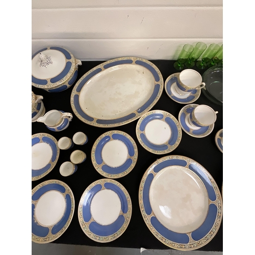 126 - 3 BOXES OF CHINA & GLASSWARE TO INCLUDE LARGE DINNER SERVICE