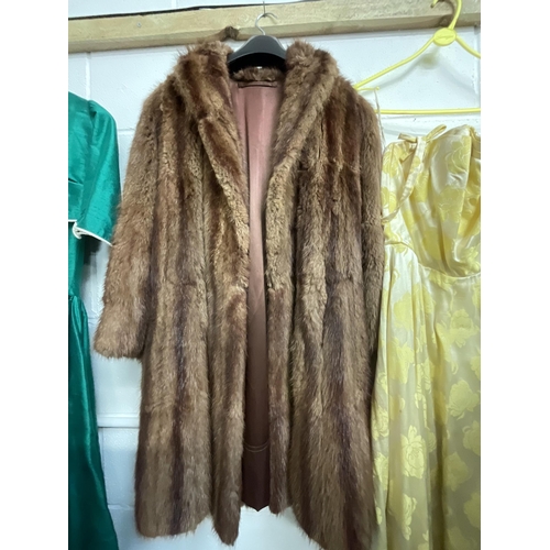 141 - 2 VINTAGE DRESSES, FUR COAT, 2 BOXES OF VINTAGE HATS