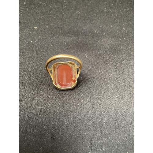 159 - 9CT GOLD WITH ORANGE STONE RING - SIZE N TOTAL WEIGHT 3.5G