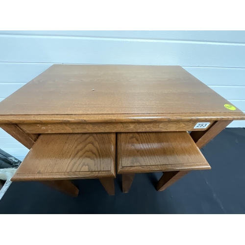 253 - MEDIUM OAK NEST OF 3 TABLES H20