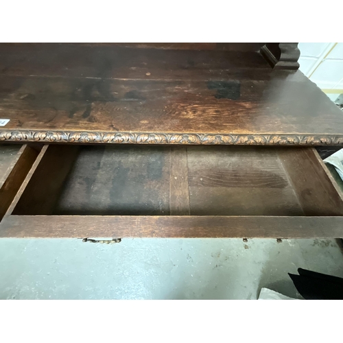 254 - LARGE HEAVY OAK SIDEBOARD WITH REEDED COLUMN SUPPORTS TO BACK 2 DRAWERS OVER 3 DOORS H75