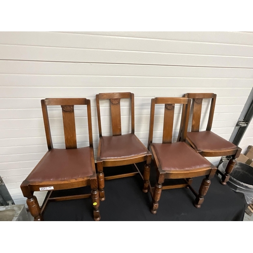 265 - SET OF 4 OAK VINTAGE DINING CHAIRS