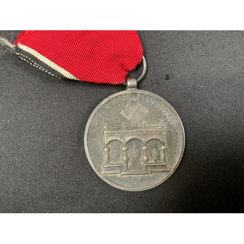 194 - REPRODUCTION WW2 GERMAN BLOOD ORDER MEDAL 0.9G