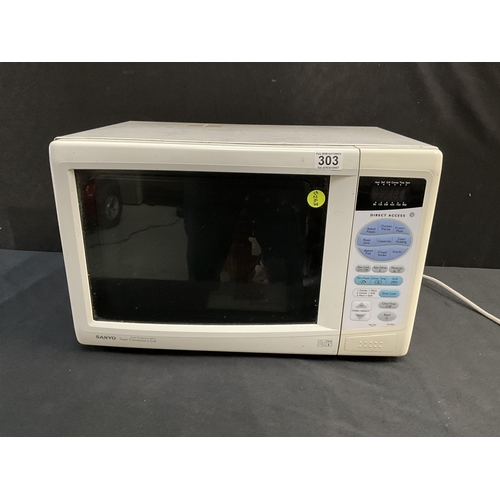 303 - ** LOT WITHDRAWN FAILED TEST  **SANYO 900W MICROWAVE OVEN