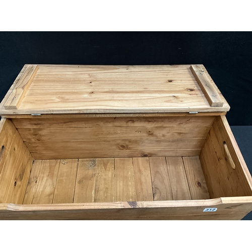 312 - MODERN PINE BLANKET/TOY BOX H14