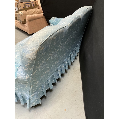 316 - VINTAGE TRIPLE HUMP BACK 3 SEATER SOFA WITH BLUE PATTERNED LOOSE COVERS L76