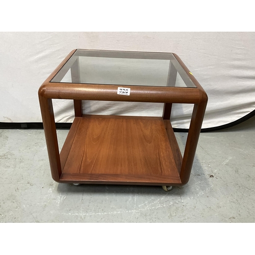 320 - BADGED G PLAN TEAK SQUARE LAMP TABLE WITH GLASS INSET TOP H18