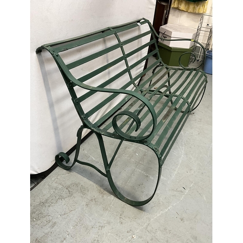 323 - VINTAGE SCROLL TOP METAL GARDEN BENCH H30