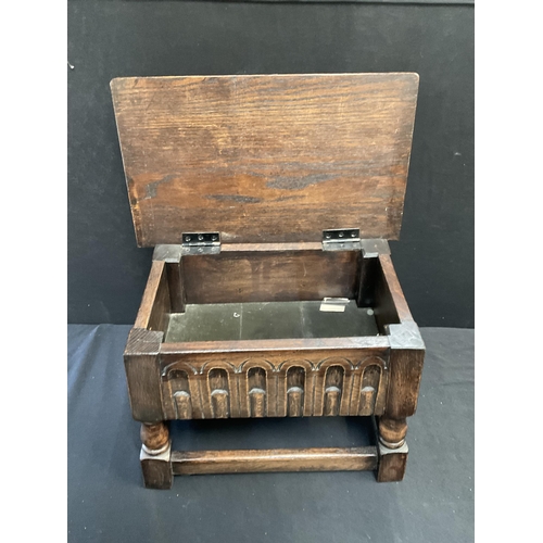 326 - DARK OAK PRIORY STYLE STRETCHERED STORAGE TABLE OF SMALL PROPORTIONS H13