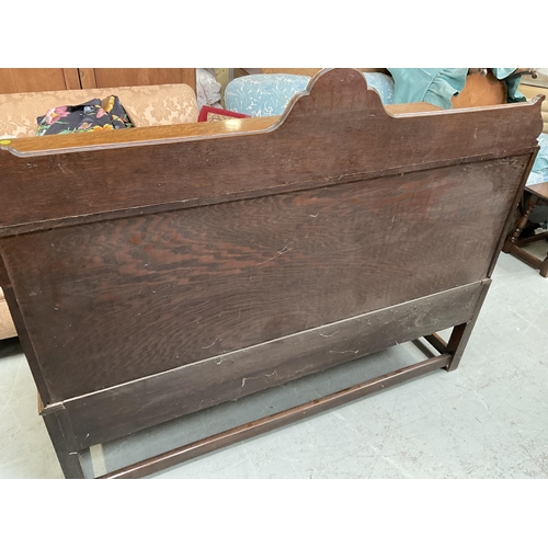 328 - VINTAGE OAK SIDEBOARD WITH 3 DOORS TO TOP OVER 3 DRAWERS TO BASE ON STRETCHERED LEGS H38