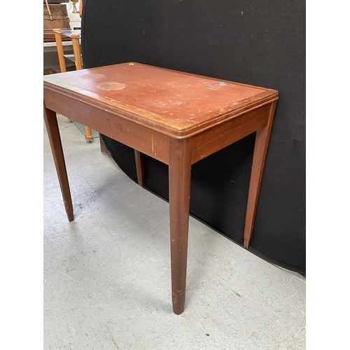 358 - VINTAGE MAHOGANY WORK TABLE WITH LEATHER INSET TOP H30