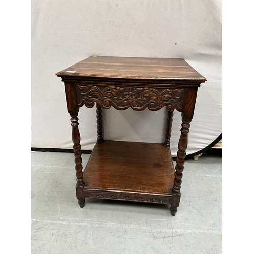 375 - VICTORIAN BOBBIN LEG WINDOW TABLE WITH CARVED FRIEZE DECORATION H31