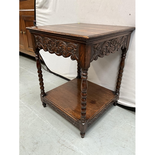 375 - VICTORIAN BOBBIN LEG WINDOW TABLE WITH CARVED FRIEZE DECORATION H31