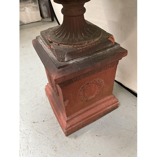 377 - VICTORIAN TERRACOTTA PEDESTAL URN ON STAND A/F H33