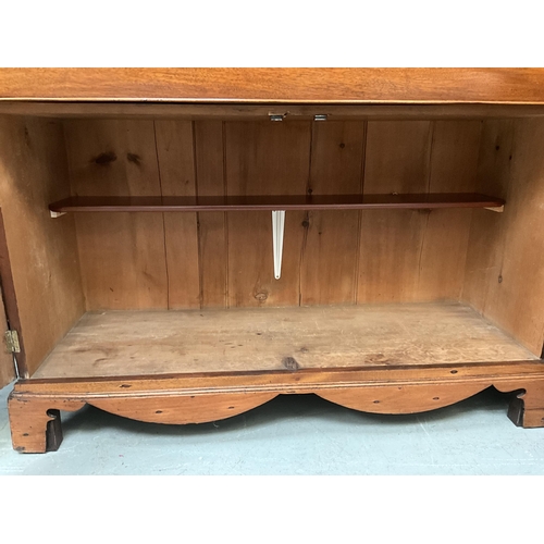 384 - VICTORIAN MAHOGANY KITCHEN CHIFFONIER WITH 2 GLASS DOORS TO TOP OVER CENTRAL DRAWER OVER 2 PANEL DOO... 