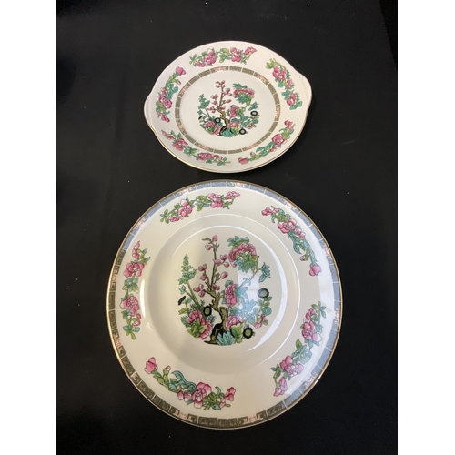 438 - 2 BOXES OF CHINA TO INCLUDE QTY OF INDIAN TREE DESIGN DINNER WARE