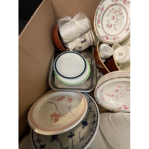 438 - 2 BOXES OF CHINA TO INCLUDE QTY OF INDIAN TREE DESIGN DINNER WARE