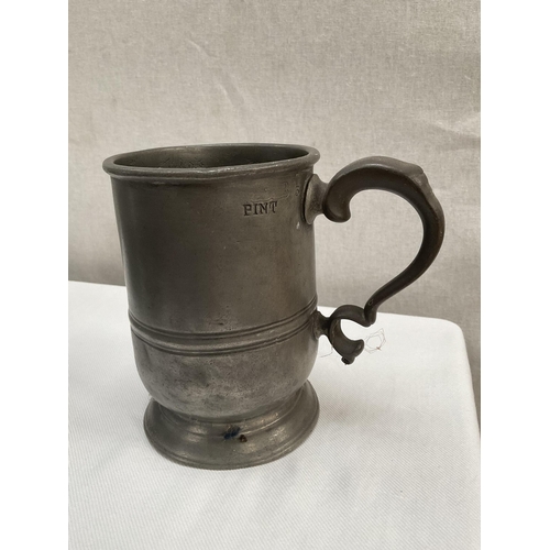 32 - BOX OF PEWTER ITEMS TO INCLUDE COFFEE POTS AND TANKARDS