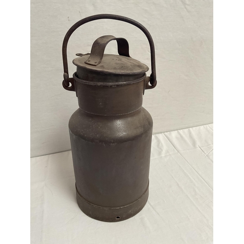 36 - VINTAGE METAL MILK CHURN COMPLETE WITH LID H 21