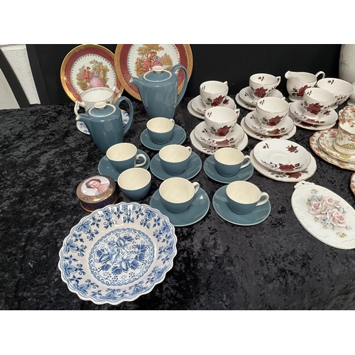 70 - 3 BOXES OF CHINA TO INCLUDE PART TEA SETS ETC