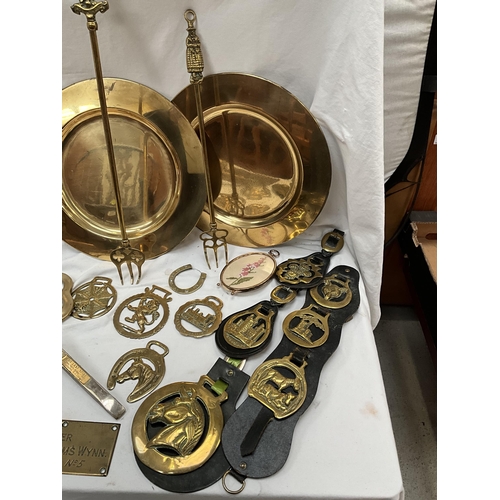 155 - BOX OF BRASS AND STAINLESS STEEL GOBLETS