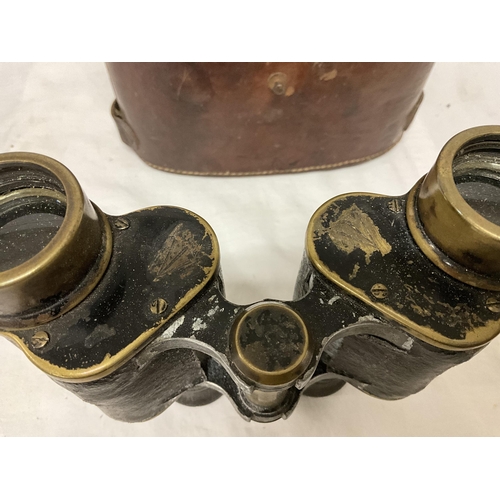 203 - HUNSICKER & ALEXIS PARIS MILITARY BINOCULARS IN LEATHER CASE - IMPRESSED CROWS FOOT MARK