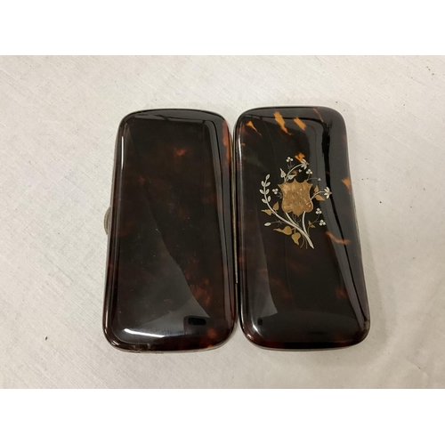 224 - TORTOISE SHELL CARD CASE, INLAID TORTOISE SHELL CARD CASE AND MOTHER OF PEARL INLAID CARD CASE L 6.5... 