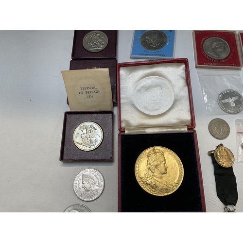 245 - LARGE QTY OF CASED COMMEMORATIVE COINS, 1902 CORONATION MEDAL 2 FESTIVAL OF BRITAIN 1951 COINS ETC