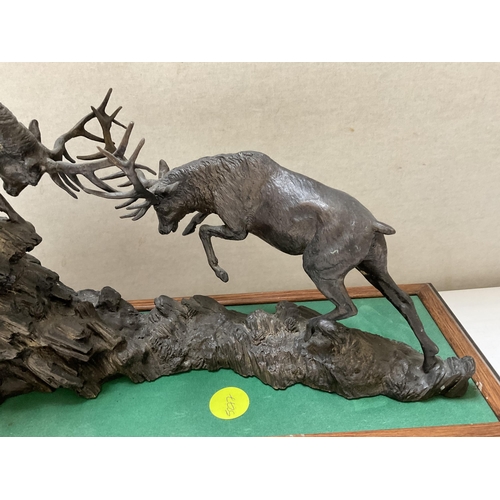 251 - MODERN BRONZE FIGHTING STAGS STATUE ENTITLED MOUNTAIN THUNDER BY D.VAN RAYCHEVELT H 12