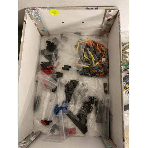 293 - BOX OF LEGO PARTS